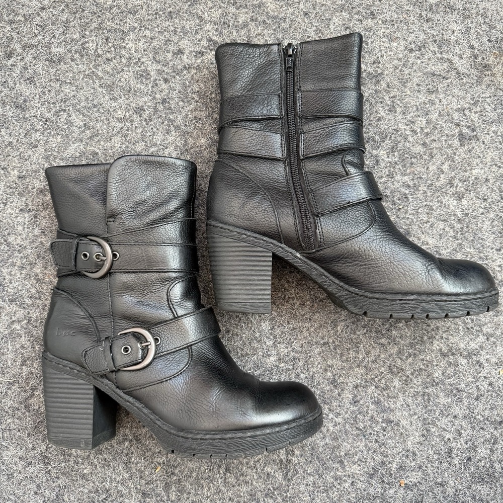 Born b.o.c. Josephine Boots Black Pebbled Leather Straps Buckles
